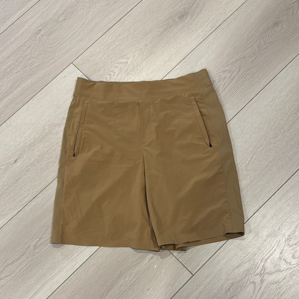 Women's Athleta Tan Shorts